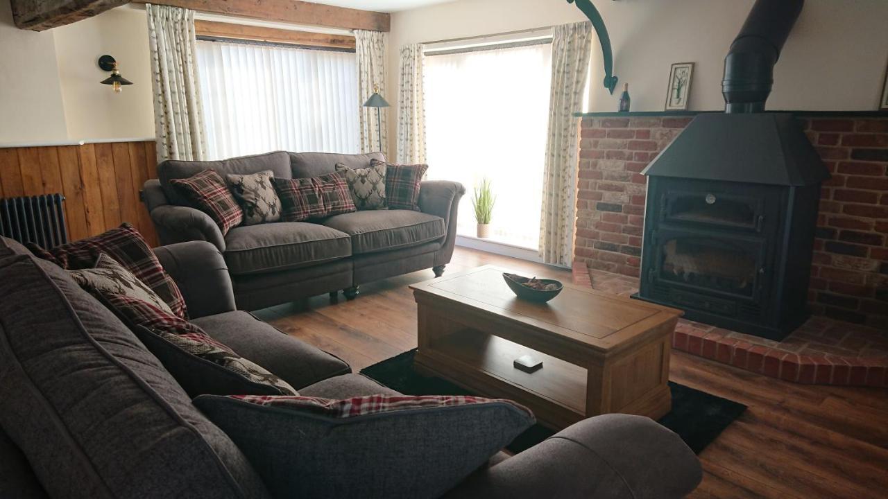 Lowlands Cottage Бекълс Екстериор снимка